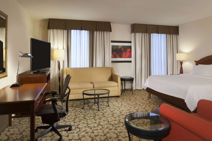 Room 10 of 43