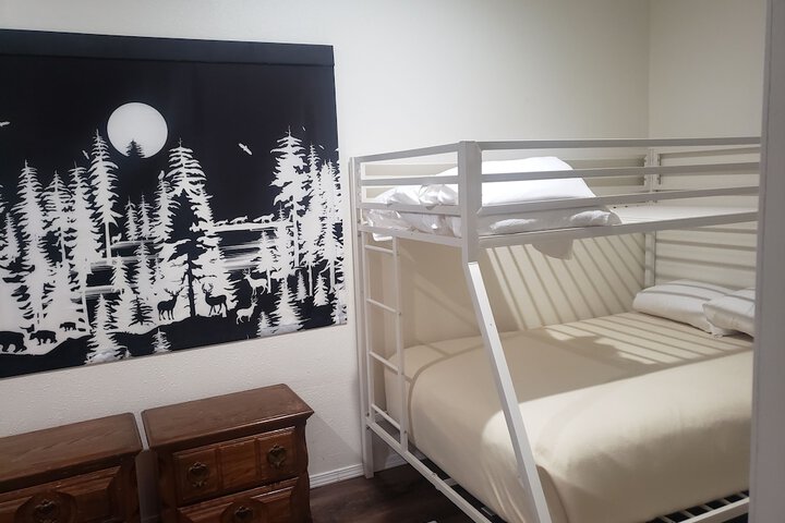 Room 45 of 83