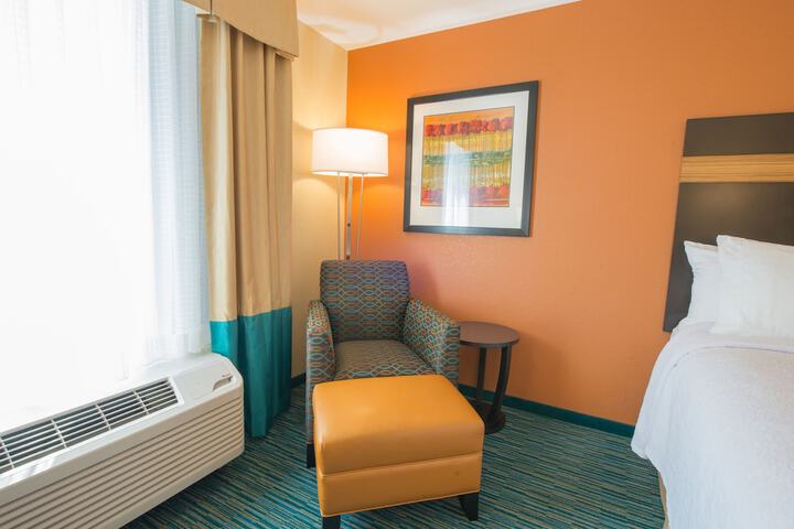 Room 26 of 84