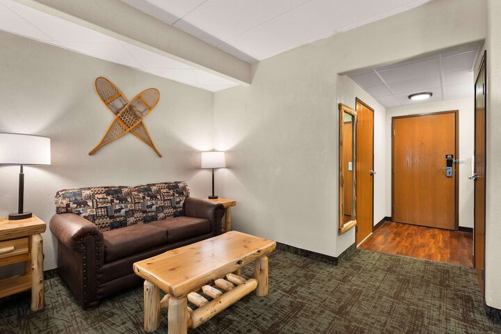 Room 11 of 31