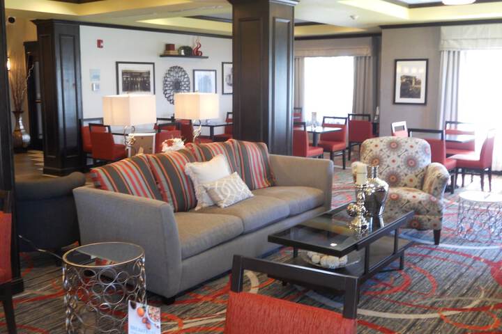 Hotel 11 of 36
