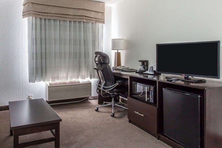 Room 11 of 45