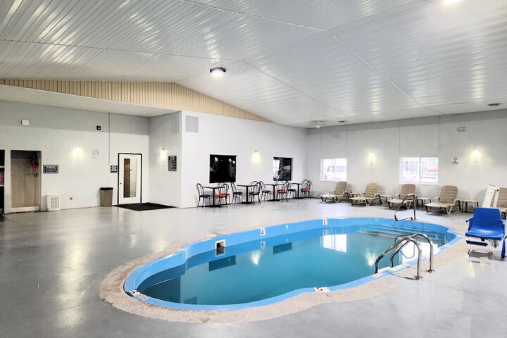 Pool 7 of 39