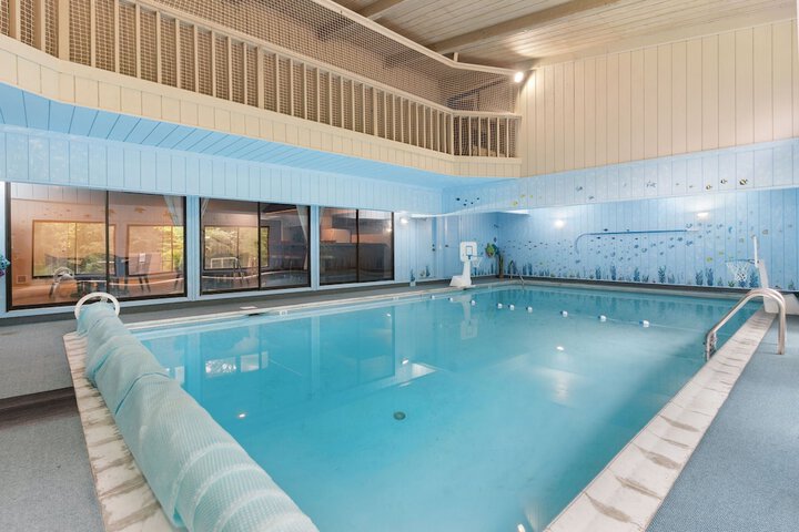 Rum River Resort In-home Pool & Sauna