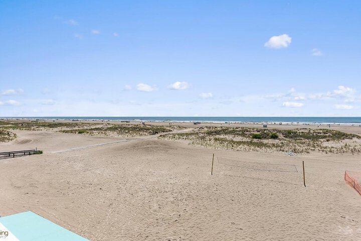 Beach 43 of 56