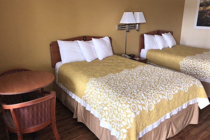 Room 30 of 44