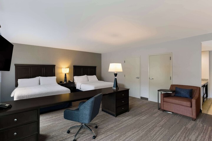 Room 26 of 58