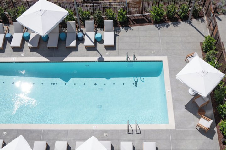 Pool 6 of 40