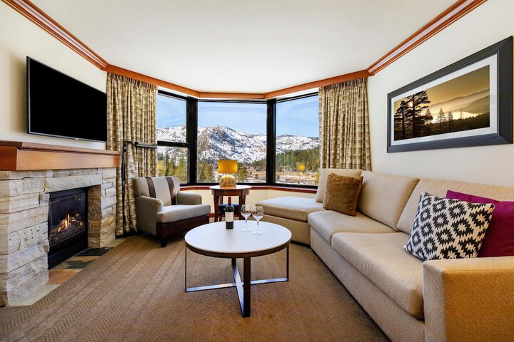 Everline Resort and Spa Lake Tahoe