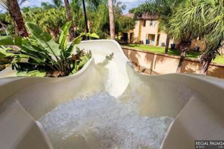 MARVELOUS 4 Bedroom Holiday home by Follow the sun vacation Rentals