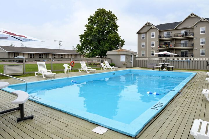 Pool 14 of 97