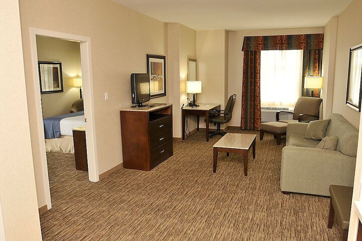 Room 14 of 34