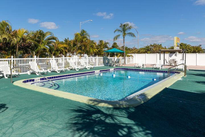 Pool 14 of 79