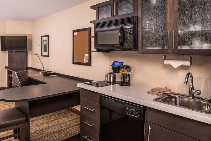 Room 15 of 23