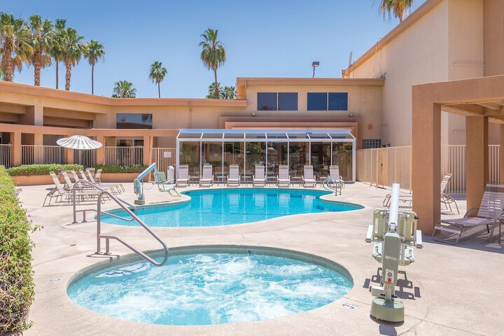 Pool 6 of 29