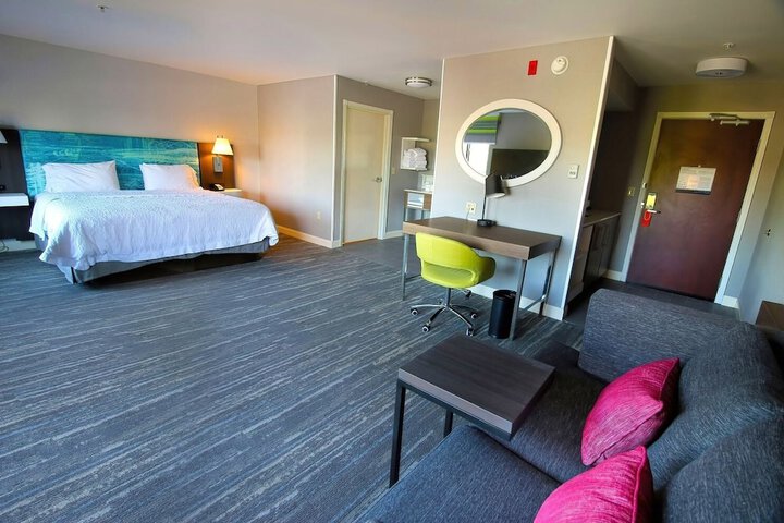 Room 14 of 34