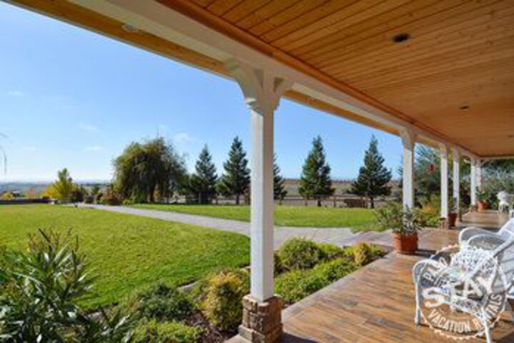 The Gables at the Rockin K 6 Br Home by RedAwning