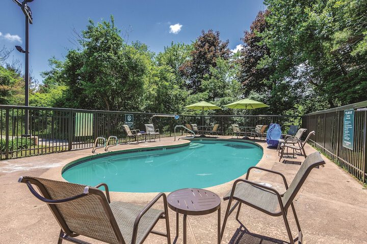 Pool 7 of 47