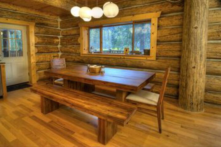 Tall Timbers Lodge Cabin with Hot Tub
