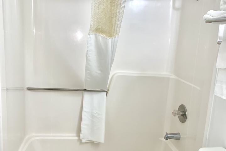 Americas Best Value Inn & Suites Sidney