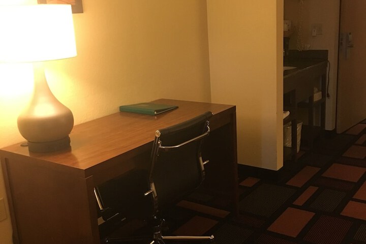 Room 20 of 21