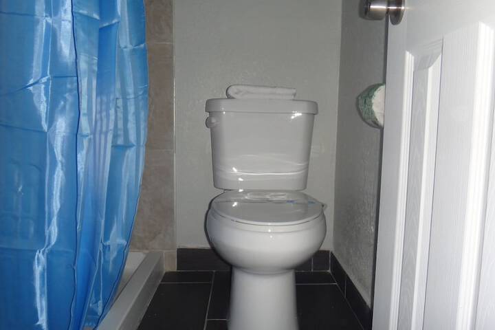 Room 15 of 22