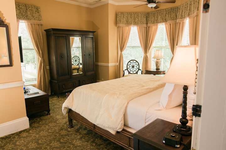 Room 49 of 78
