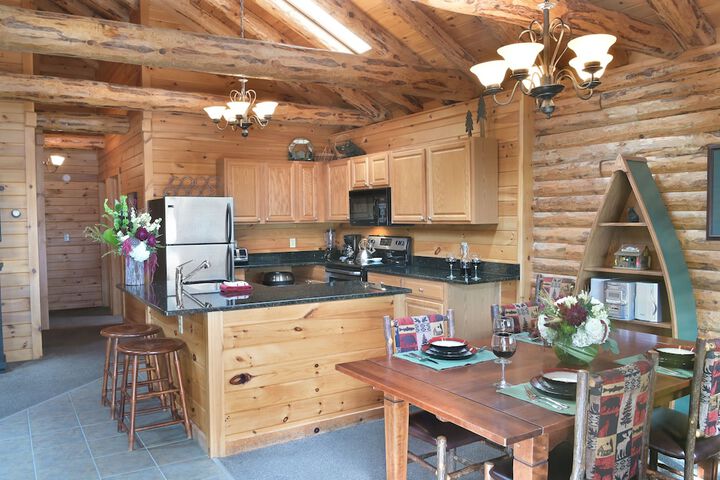Lodges at Cresthaven