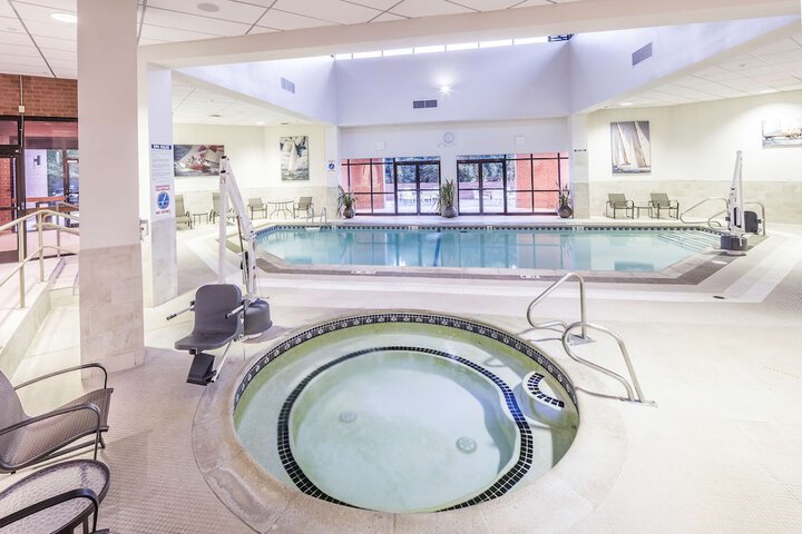 DoubleTree by Hilton Boston - Andover