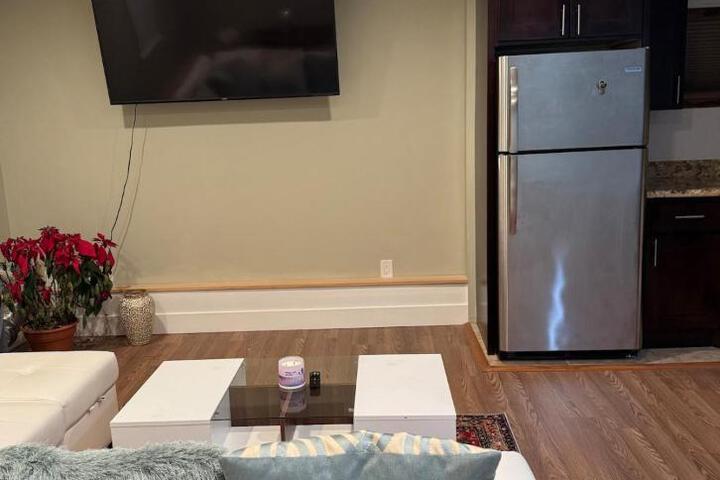 Private Guest House-Lake Ronkonkoma