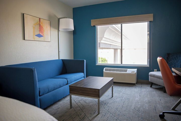 Room 45 of 67