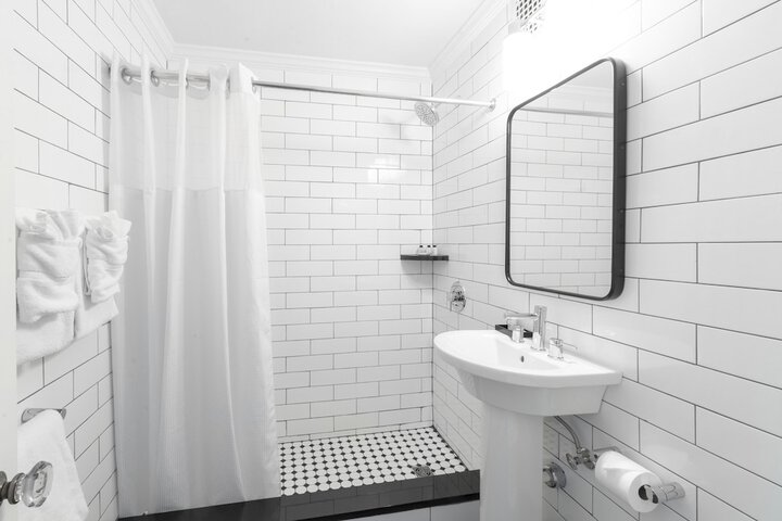 Room 15 of 41