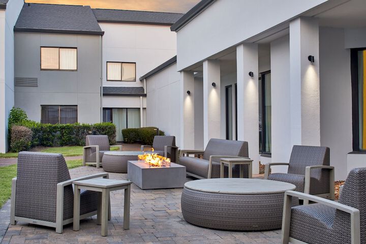 Terrace/Patio 47 of 48