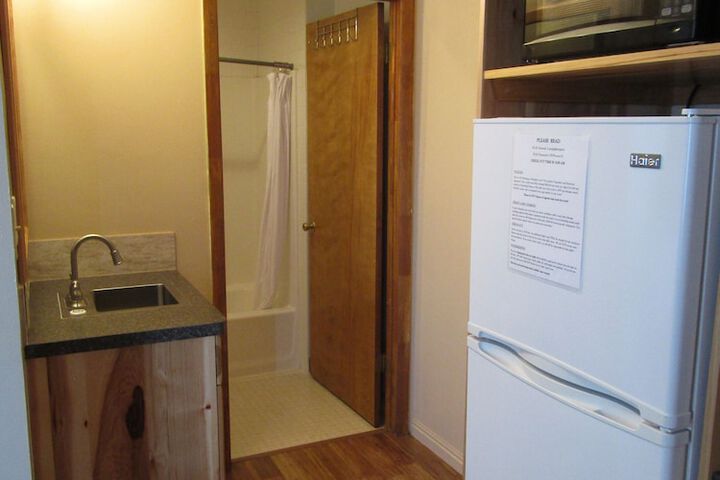 Room 36 of 62