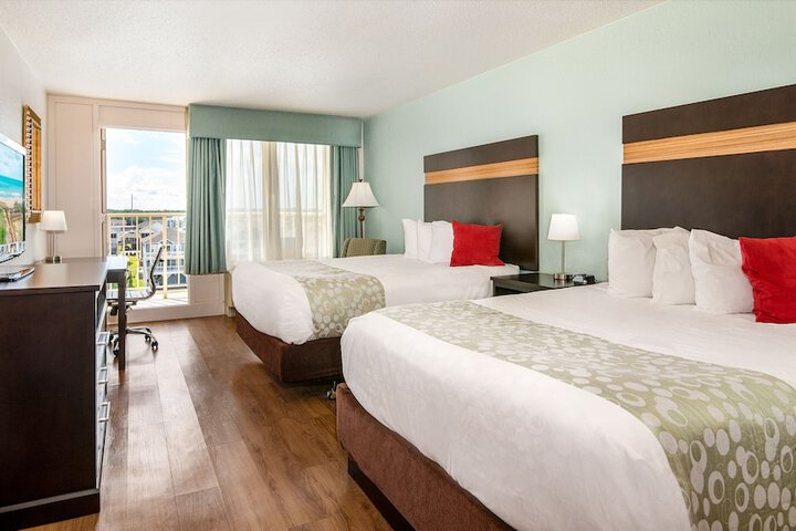 Ramada Plaza by Wyndham Nags Head Oceanfront