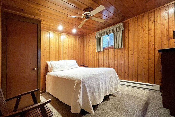 Mountain Springs Lake Resort