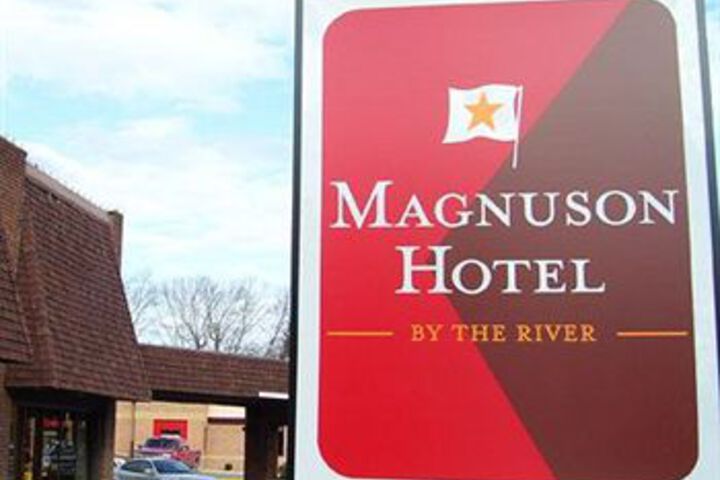 Magnuson Hotel by The River