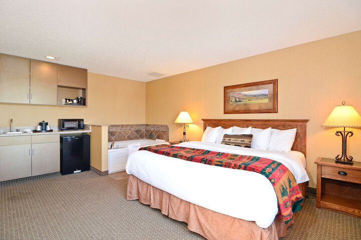 Room 42 of 61