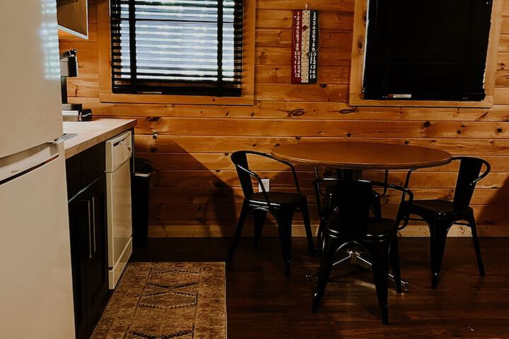 Room 30 of 107