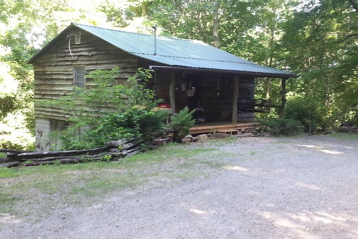 Arrowmont Stables & Cabins