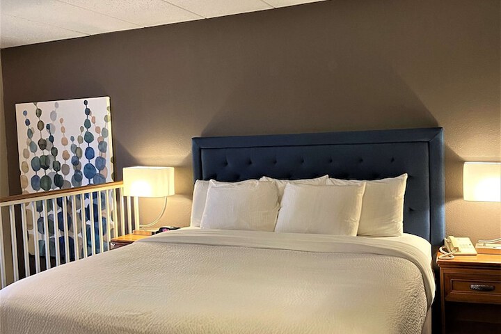 Room 42 of 69