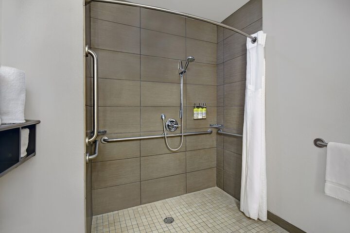 Room 20 of 46