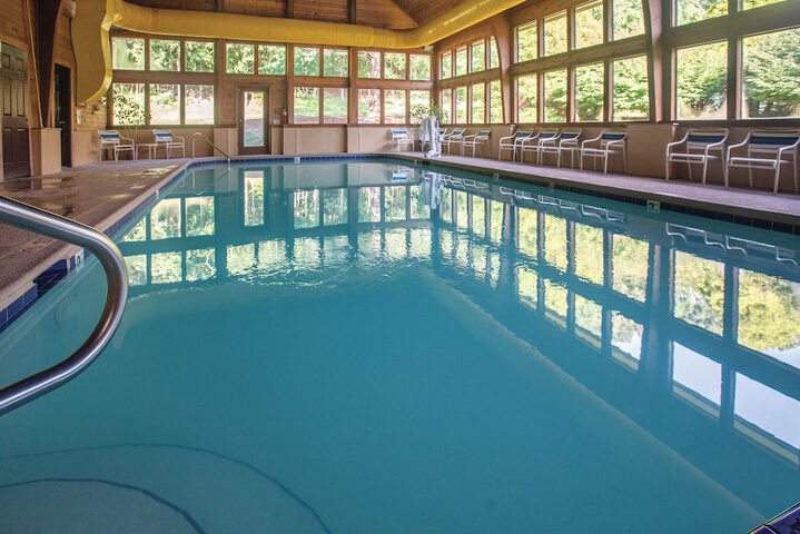 Pool 11 of 33