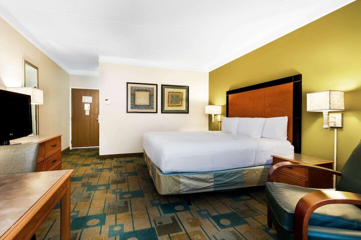 Room 47 of 60