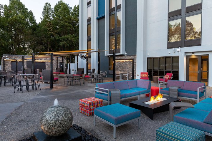 Hotel 5 of 62