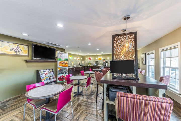 Quality Inn Glenpool - Tulsa