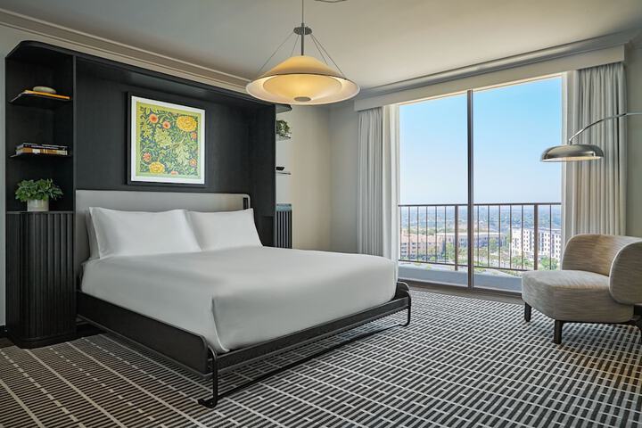 Pendry Newport Beach