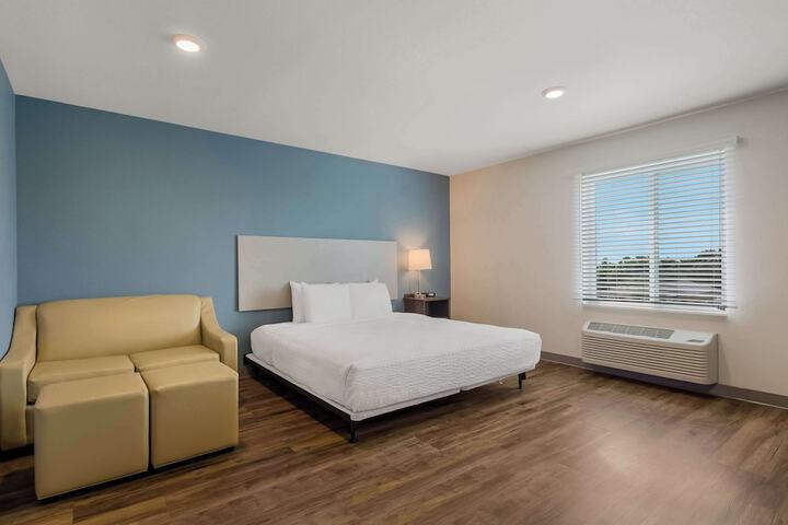 Room 19 of 29