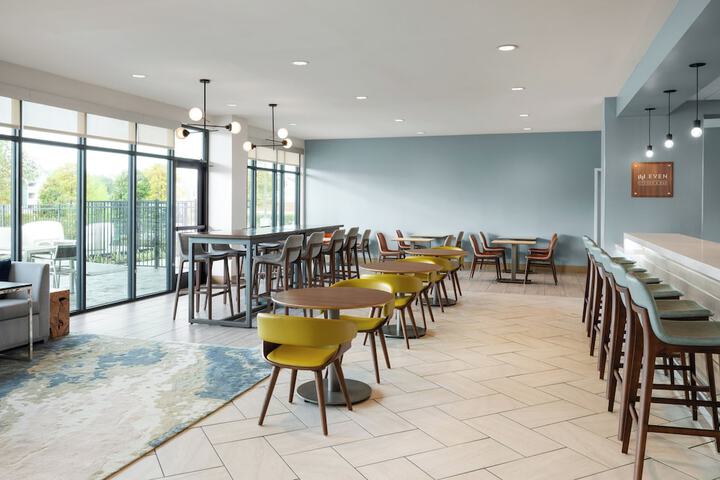 EVEN Hotel Shenandoah - The Woodlands by IHG