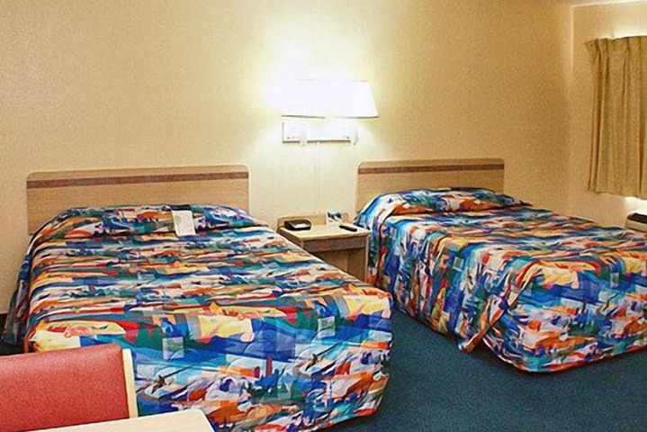 Motel 6 Seymour IN - North